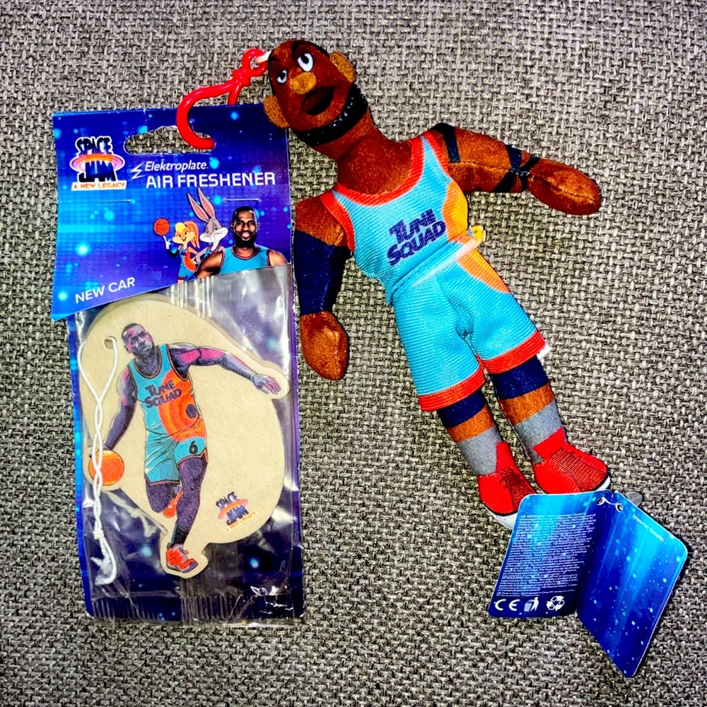 BRAND NEW Space Jam A New Legacy LeBron James Plush Keychain Air Freshener Tune